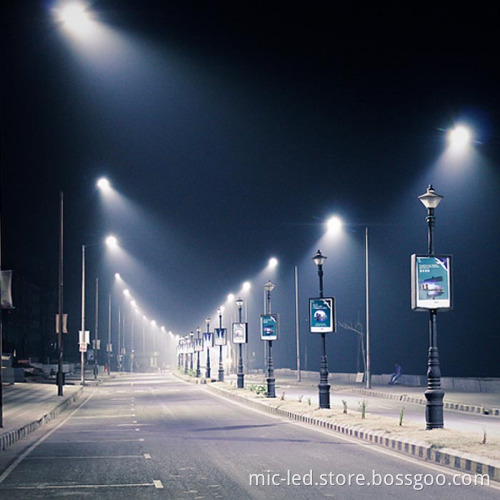 EN50015 Certified Hot Sale Outdoor Street LED Lights (150W-240W)